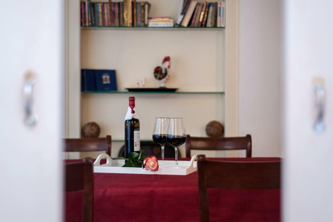 Quiet 2 Bedroom Apartment With Private Patio Next To Avenida Da Liberdade Lisboa Exterior foto