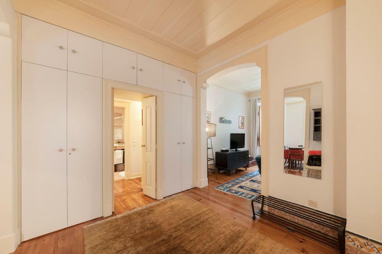 Quiet 2 Bedroom Apartment With Private Patio Next To Avenida Da Liberdade Lisboa Exterior foto